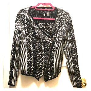 Black and white jacket/sweater by BKE Boutique